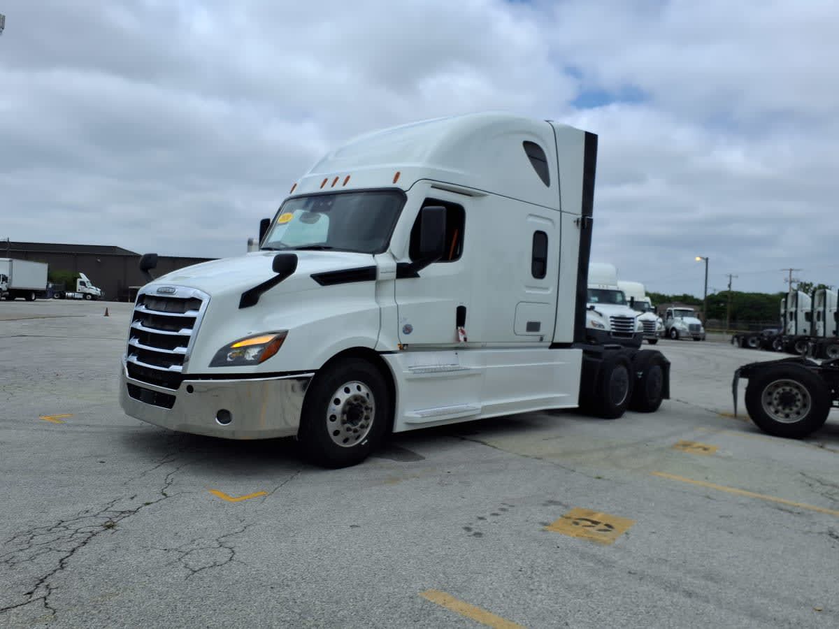 2020 Freightliner NEW CASCADIA PX12664