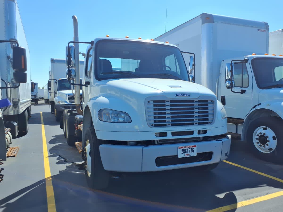 2019 Freightliner M2 106
