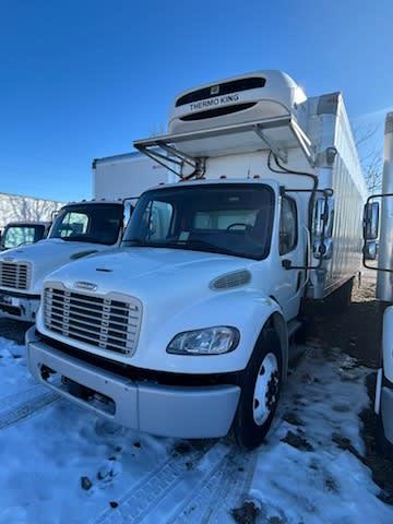 2019 Freightliner M2 106