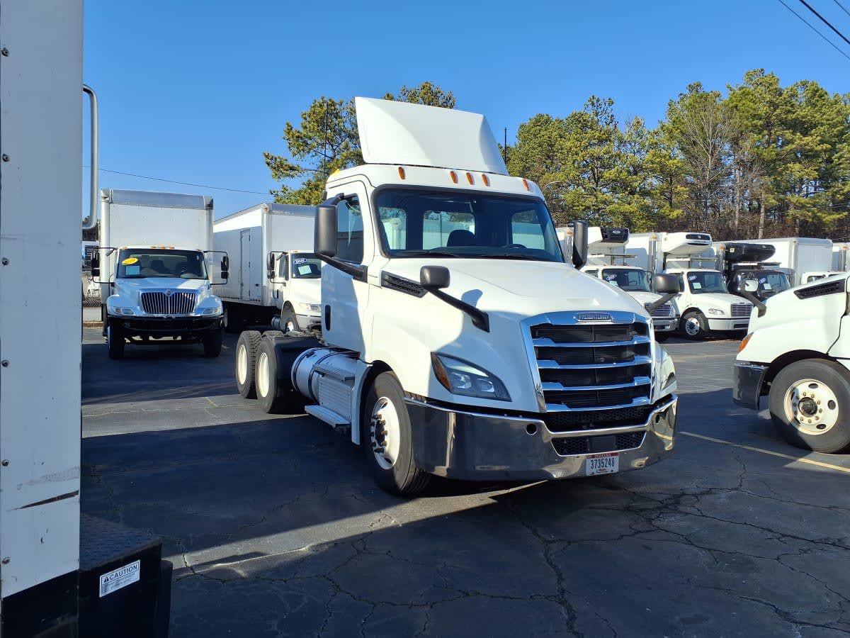 2020 Freightliner NEW CASCADIA PX12664