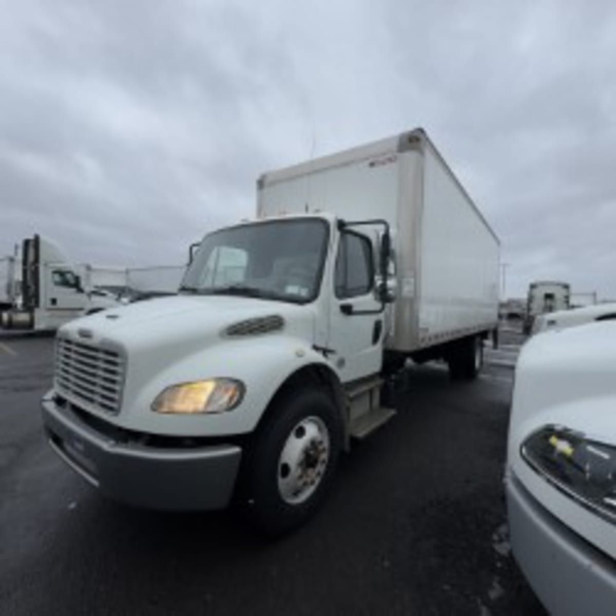 2018 Freightliner M2 106