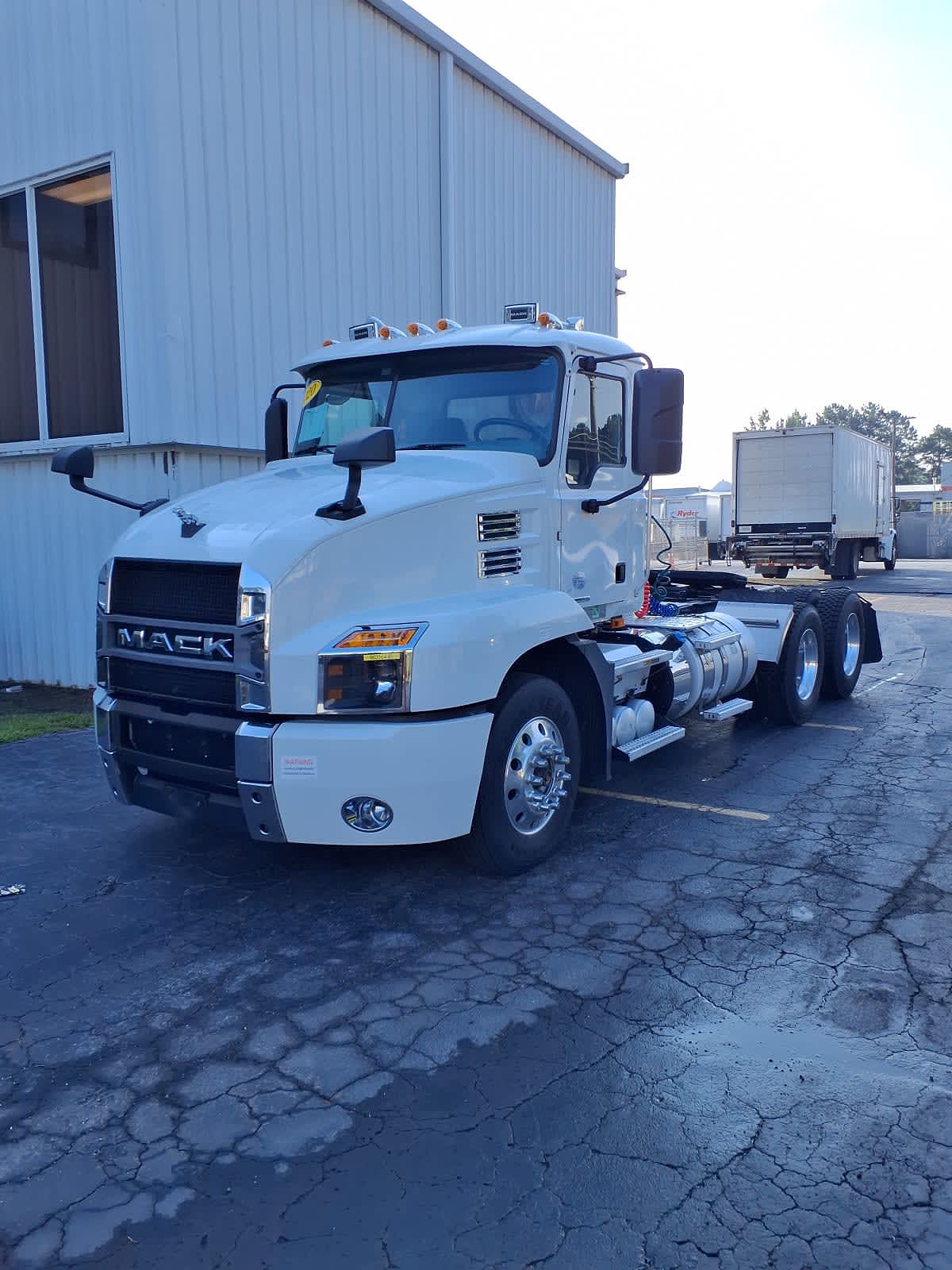 2020 Mack ANTHEM 64T
