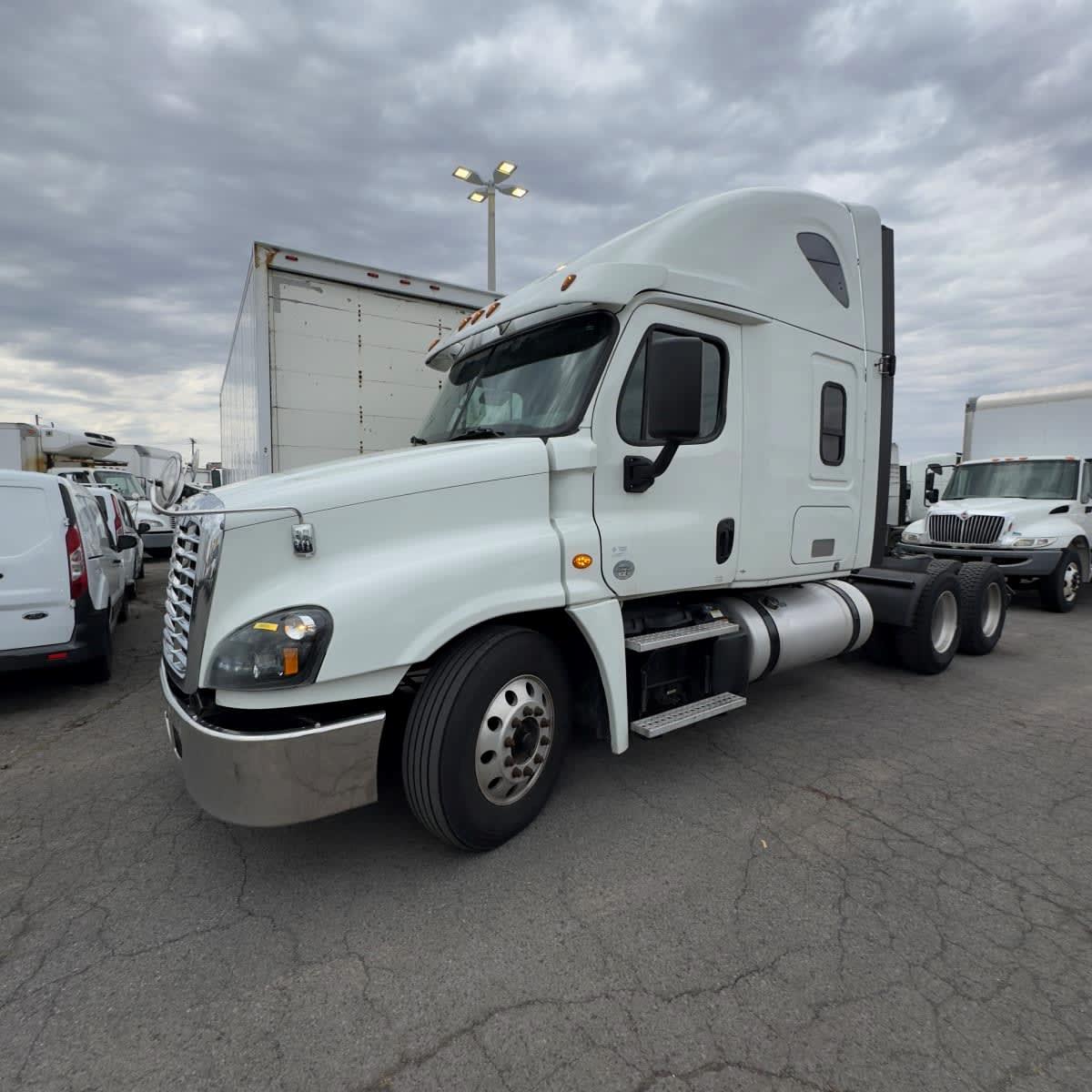 2019 Freightliner CASCADIA 125