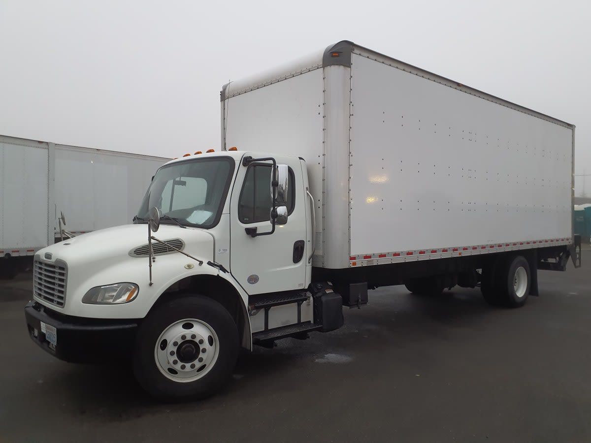 2018 Freightliner M2 106