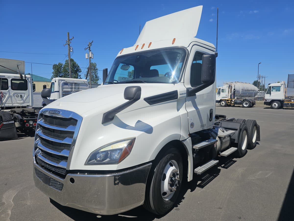 2019 Freightliner NEW CASCADIA PX12664