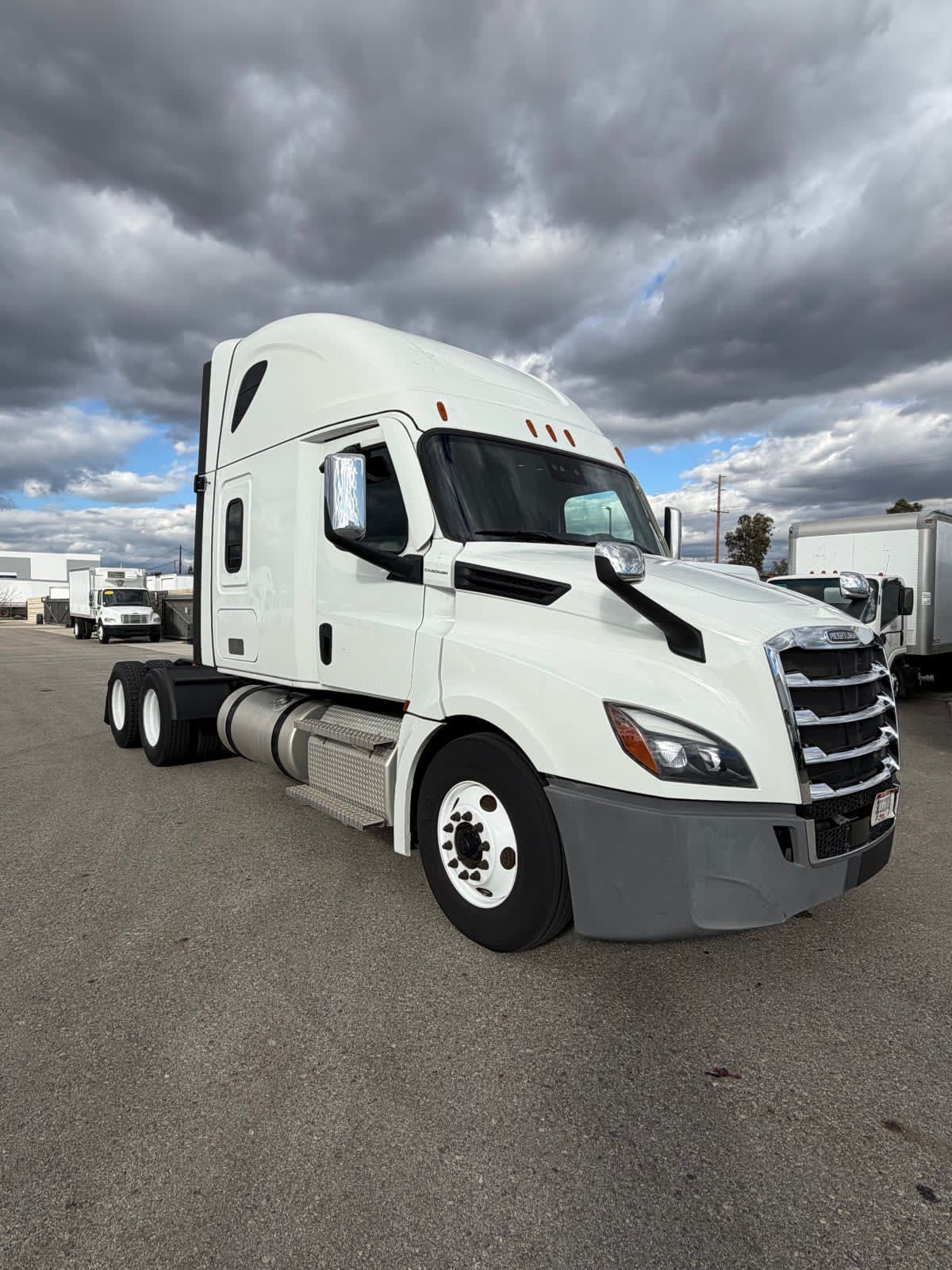 2022 Freightliner NEW CASCADIA PX12664
