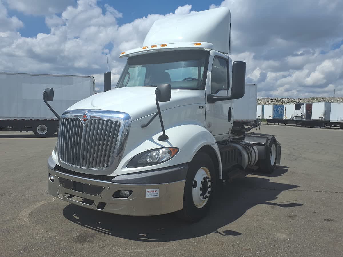 2019 International RH613