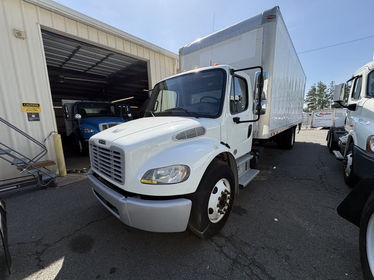 2018 Freightliner FLT8664T