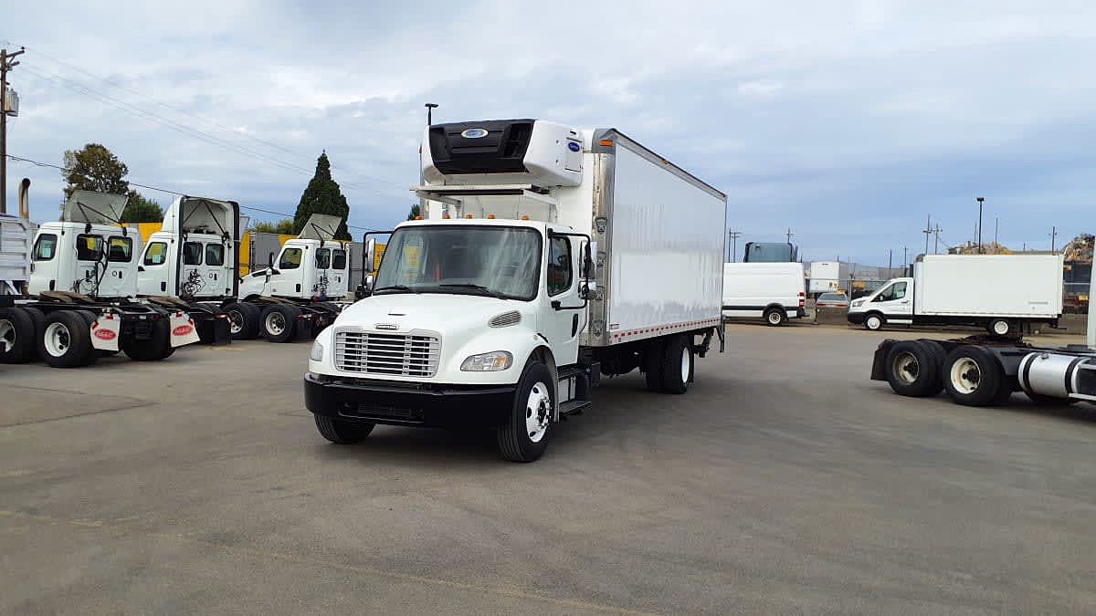 2020 Freightliner M2 106