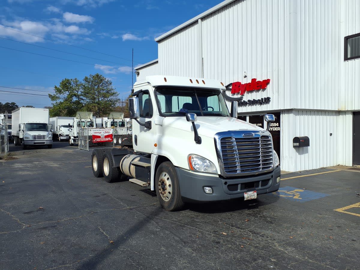 2018 Freightliner CASCADIA 125