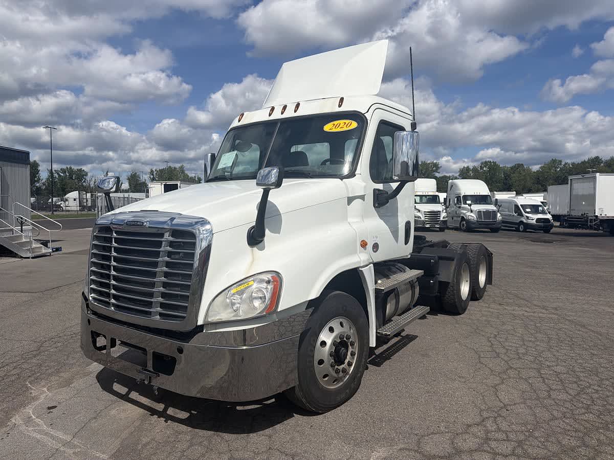2020 Freightliner CASCADIA 125