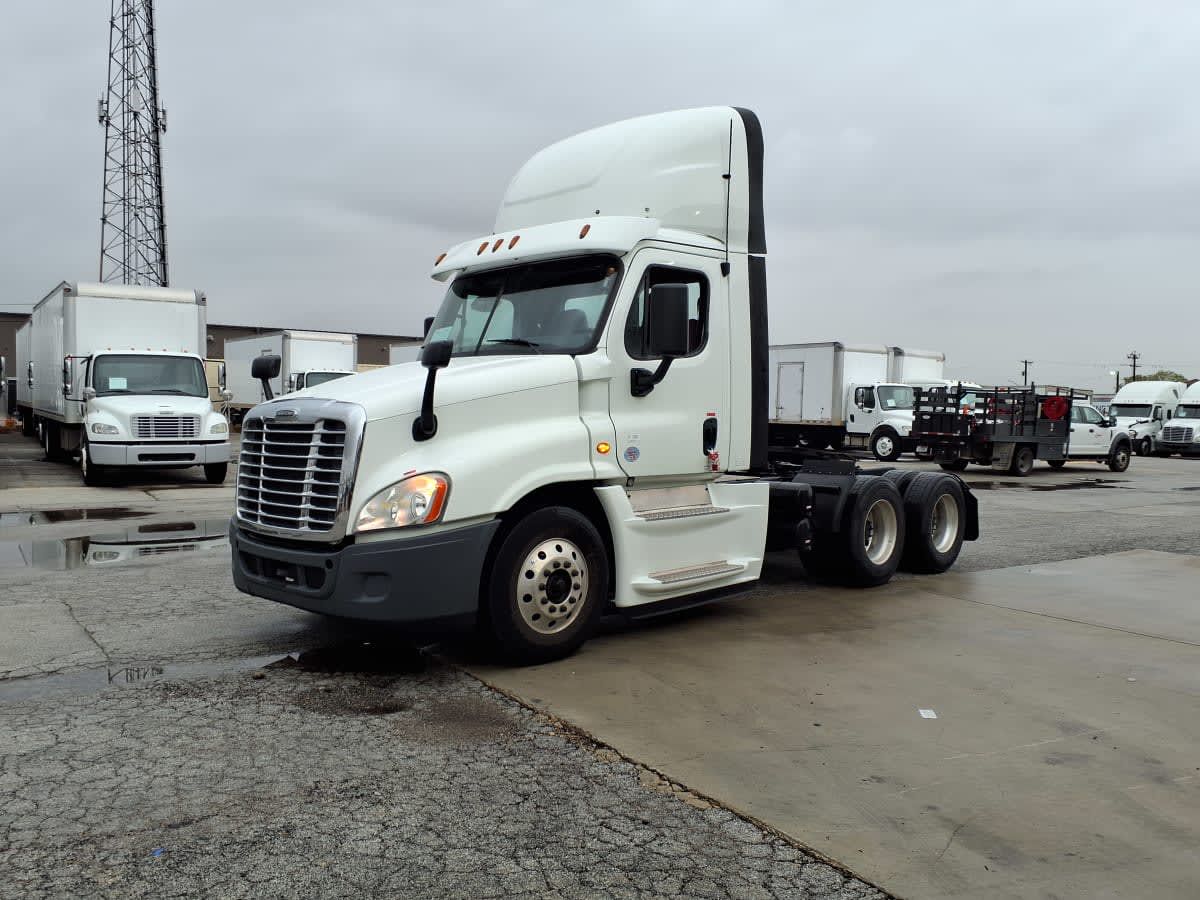 2019 Freightliner CASCADIA 125