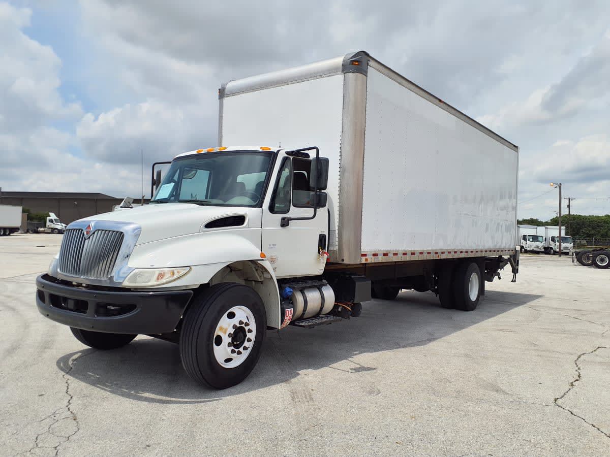 2018 International 4300