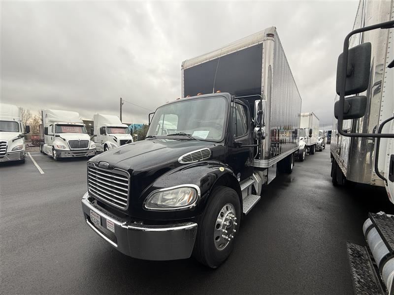 2016 Freightliner M2 106