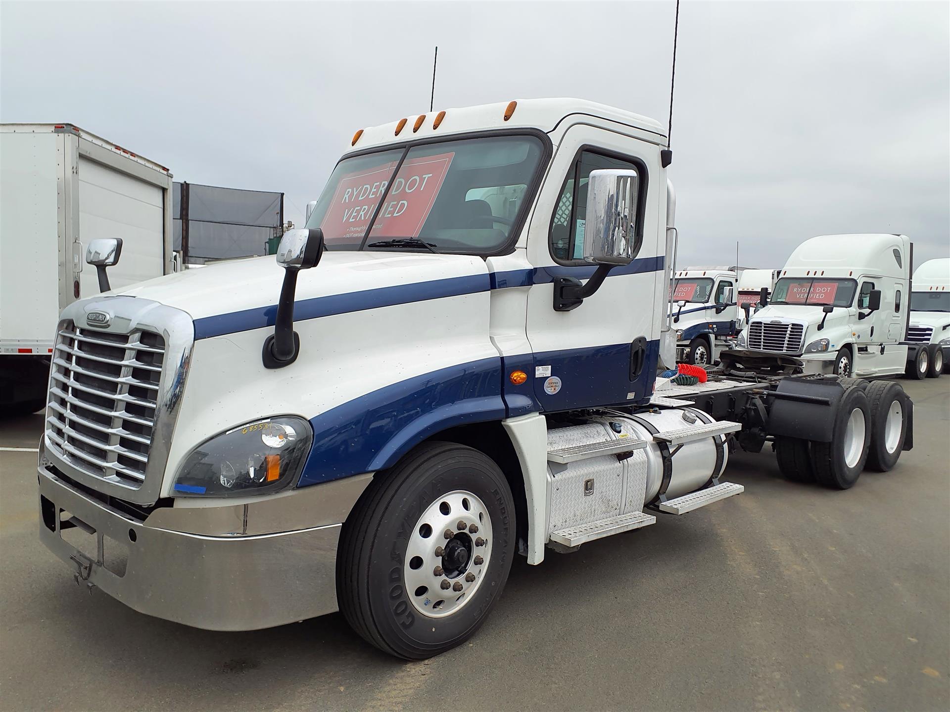 2018 Freightliner CASCADIA 125