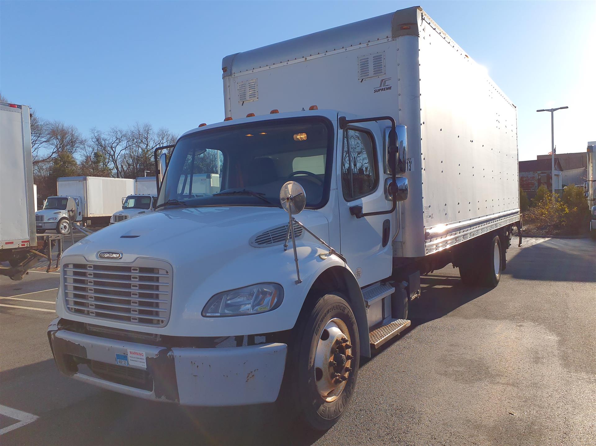 2017 Freightliner M2 106