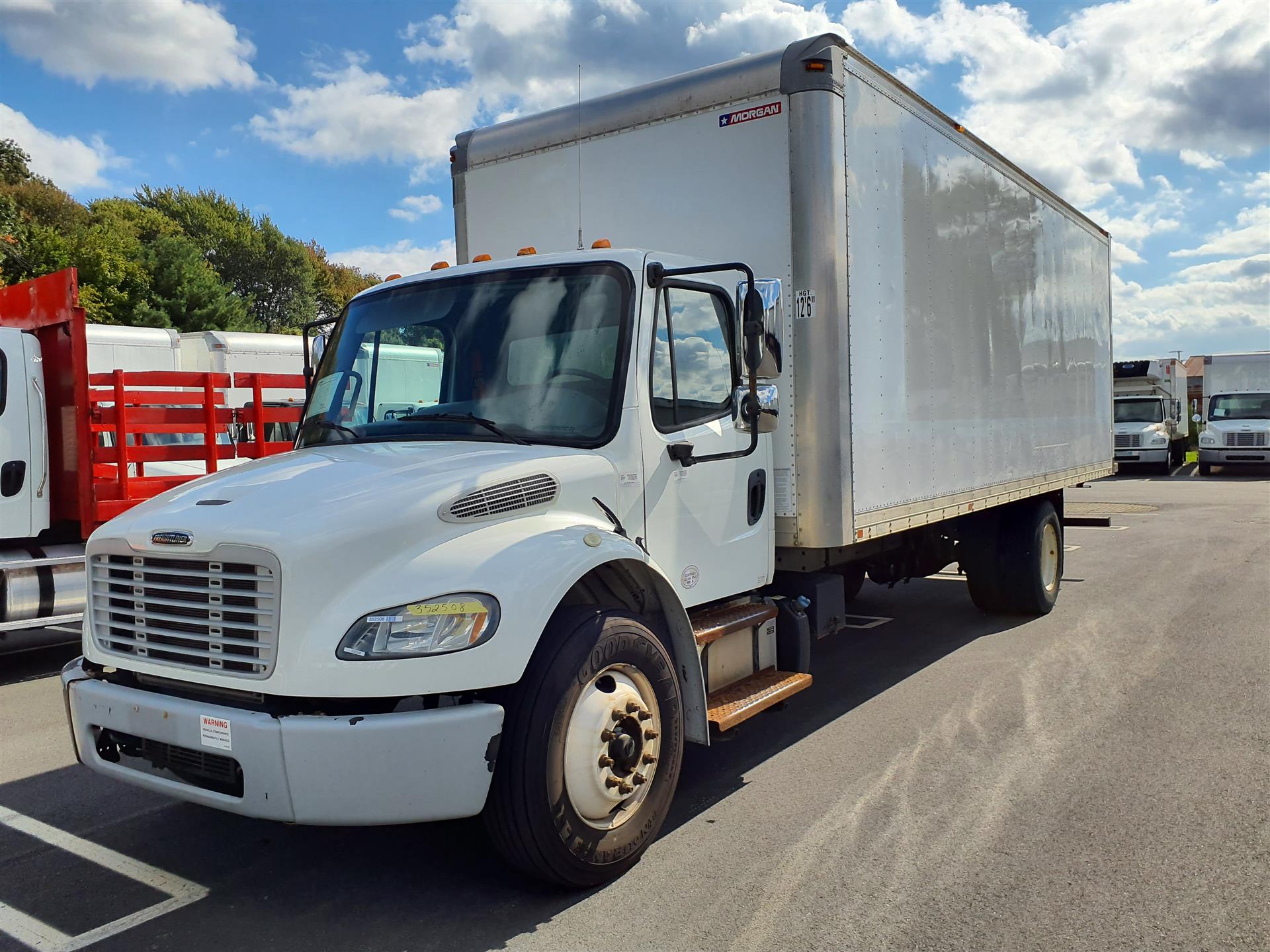 2015 Freightliner M2 106