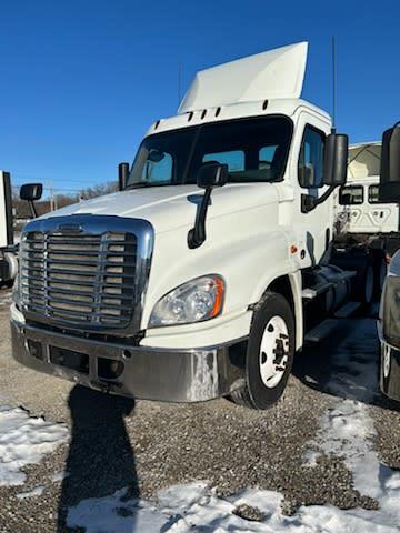 2018 Freightliner CASCADIA 125