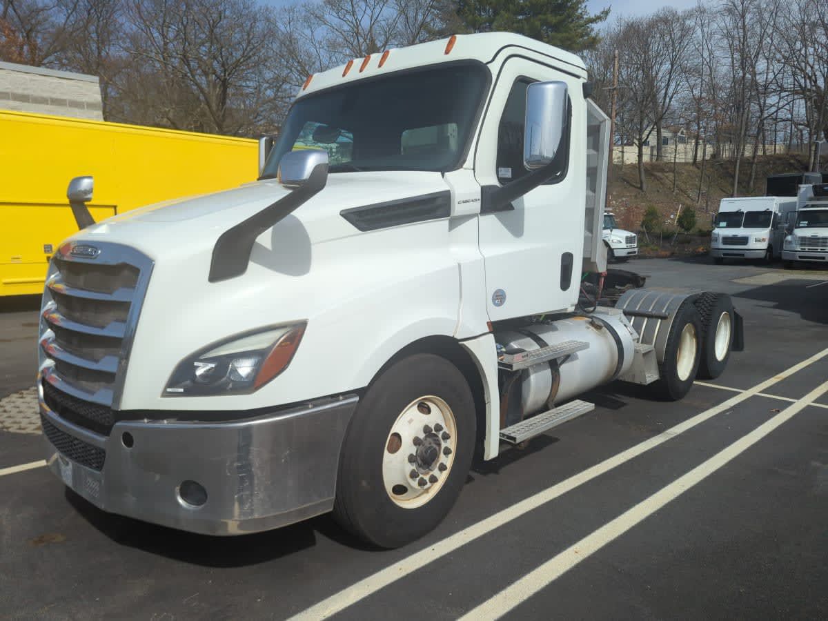2019 Freightliner NEW CASCADIA PX12664