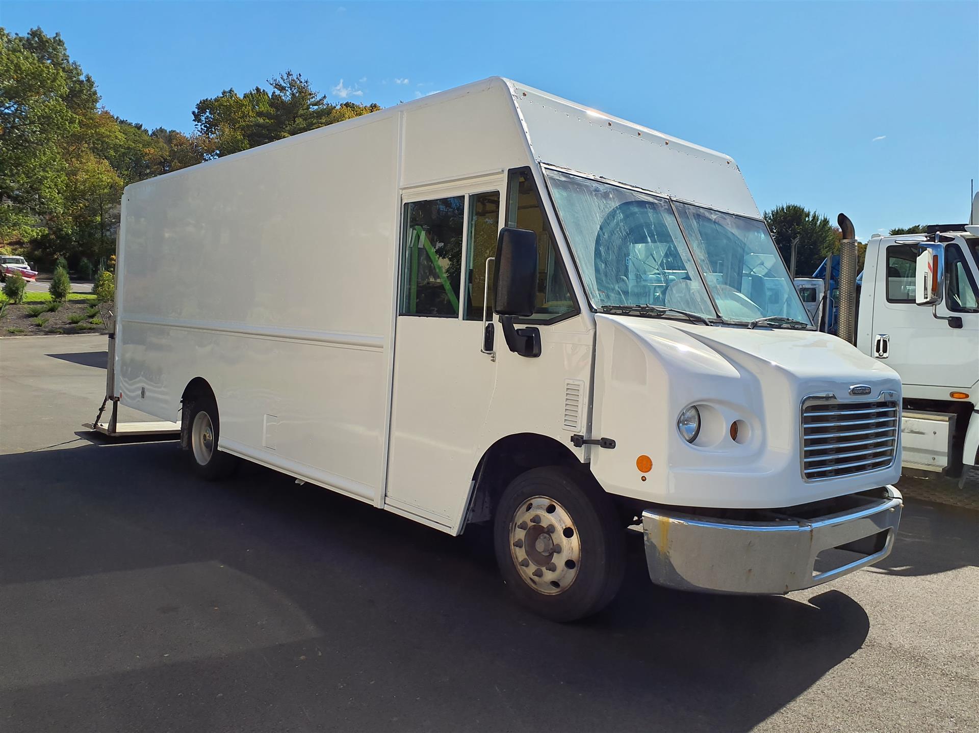 Freightliner MT45 Trucks For Sale