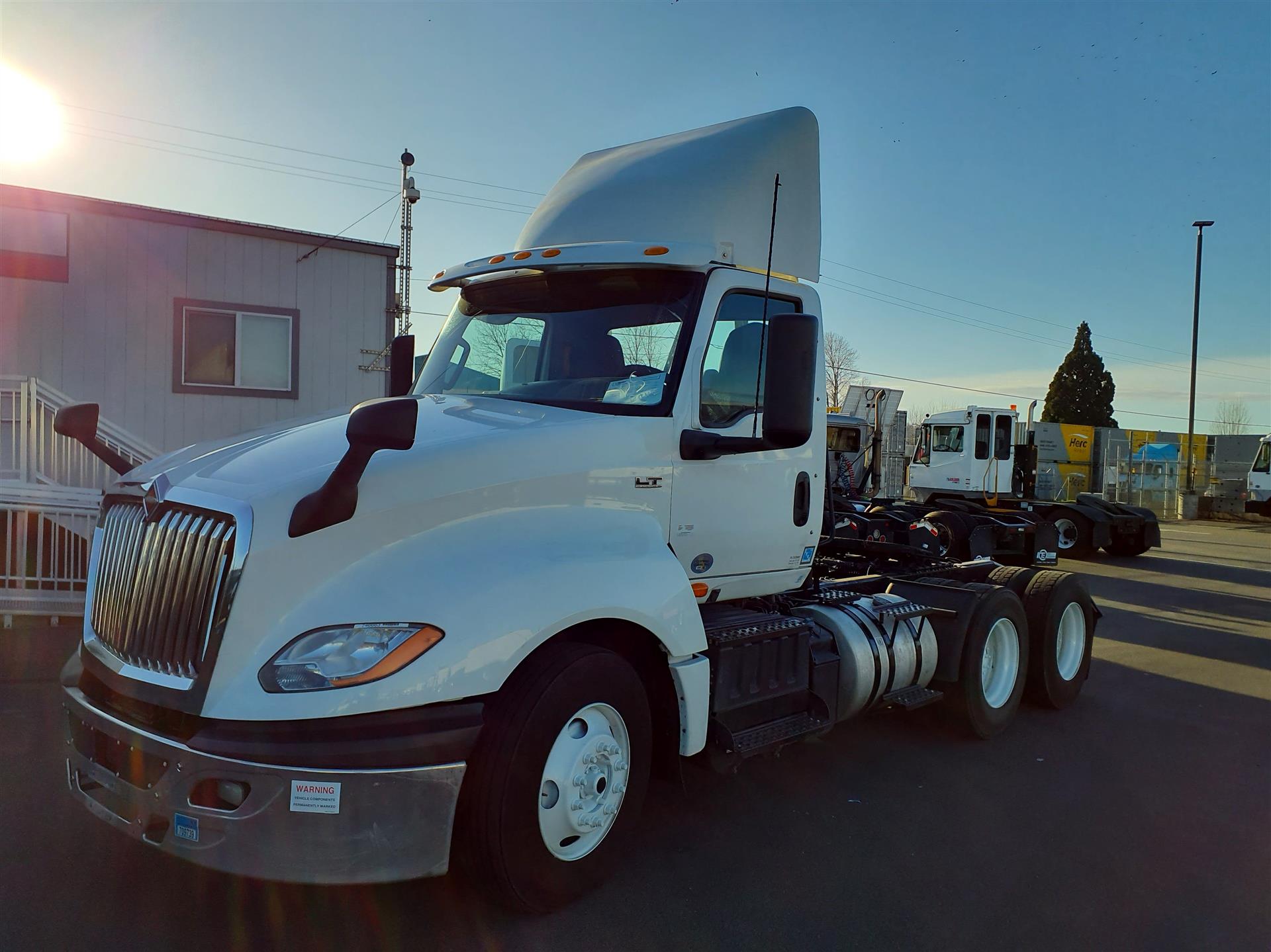 2018 International LT625