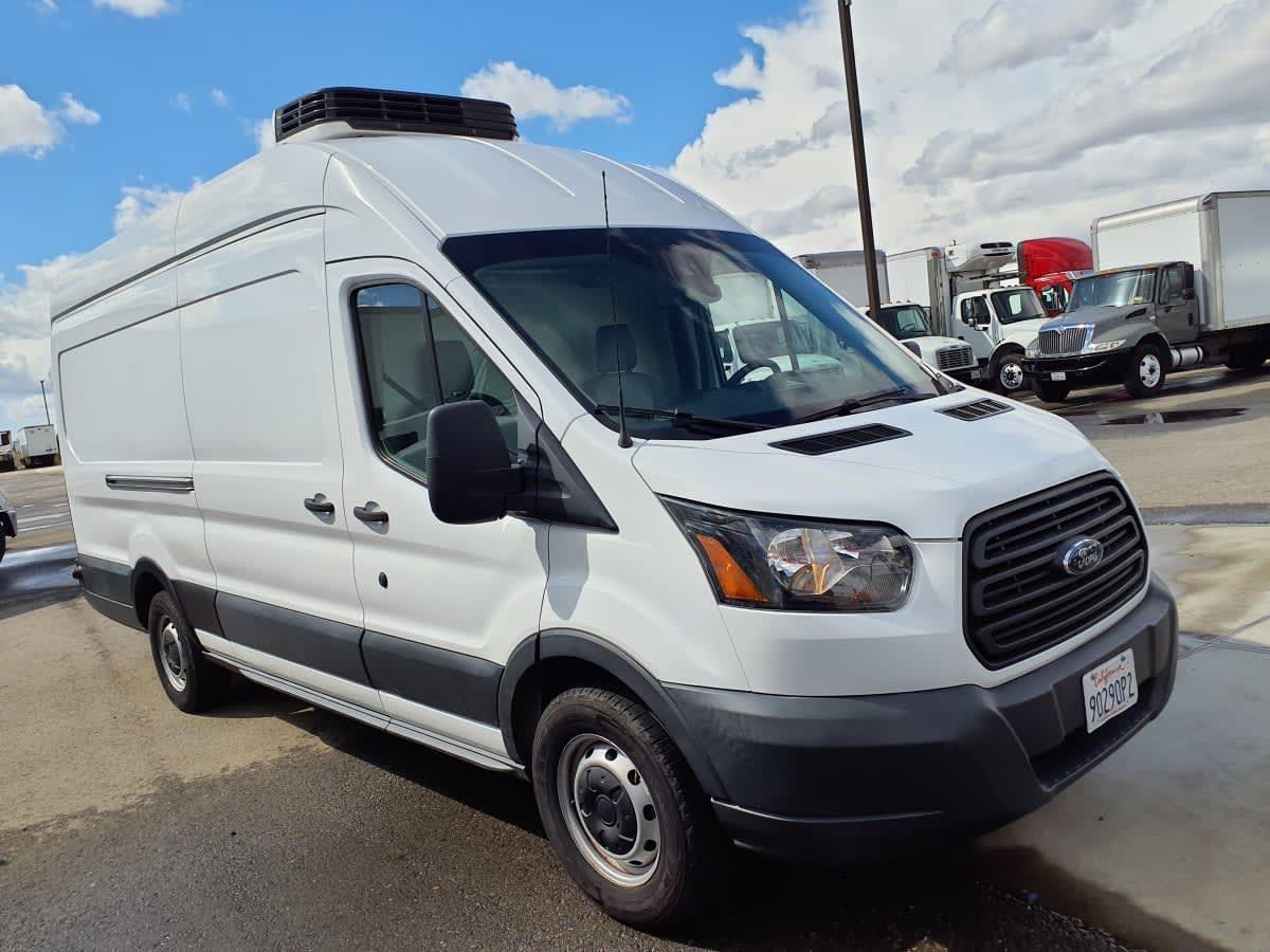 2018 Ford TRANSIT 250 HI ROOF