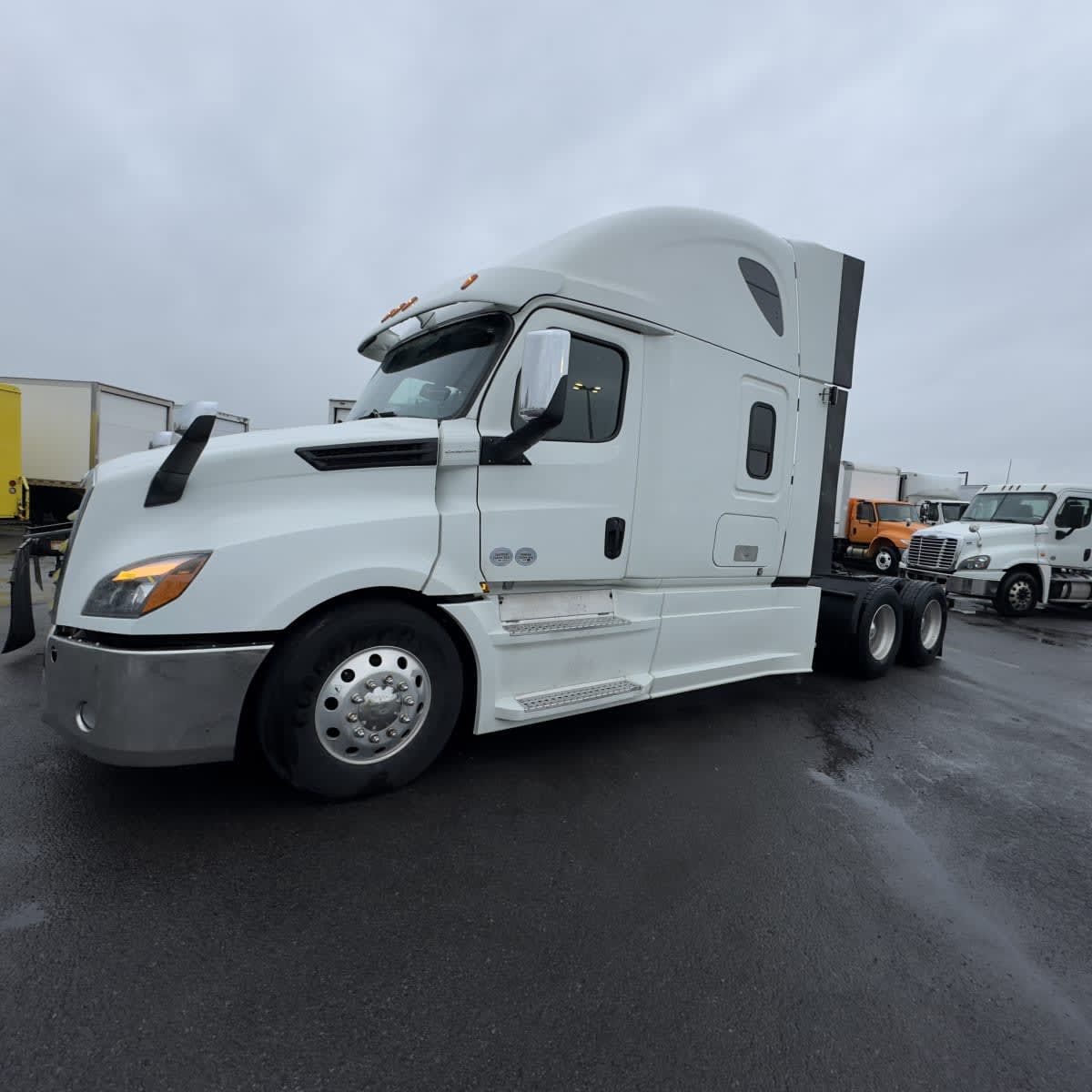 2019 Freightliner NEW CASCADIA PX12664