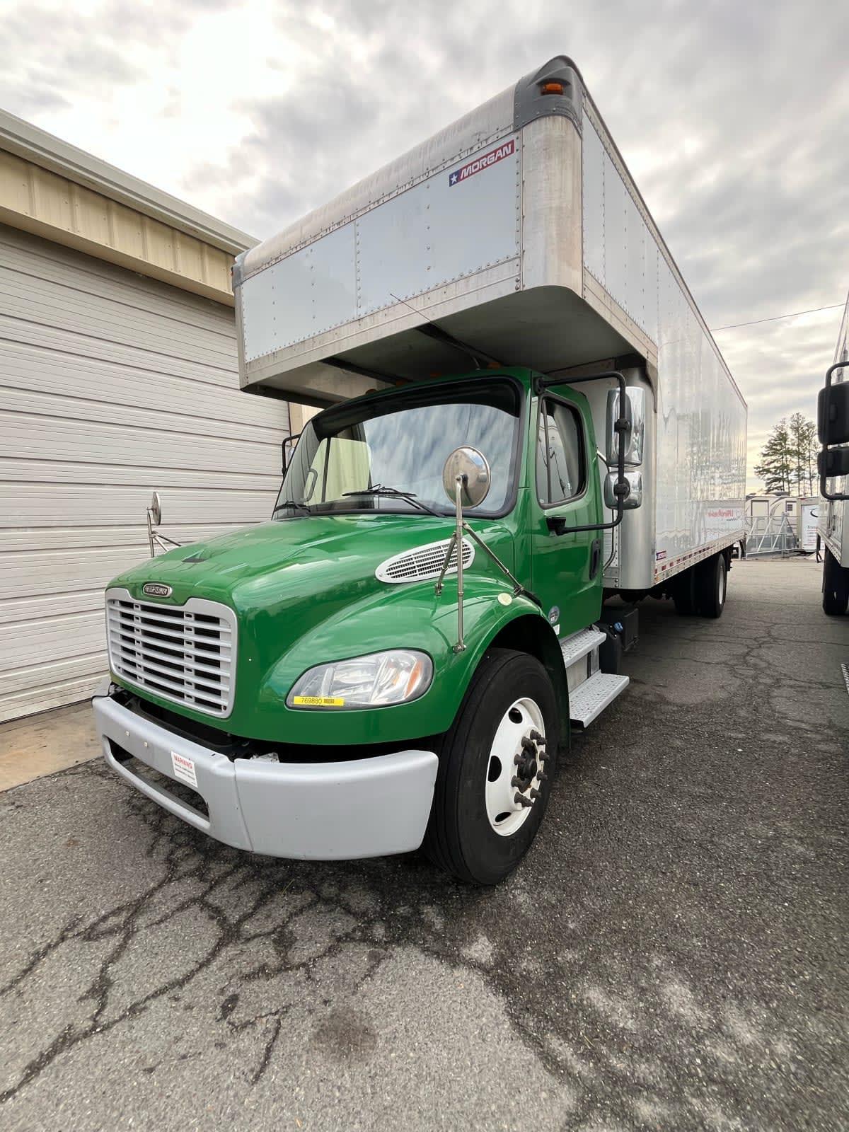 2018 Freightliner M2 106
