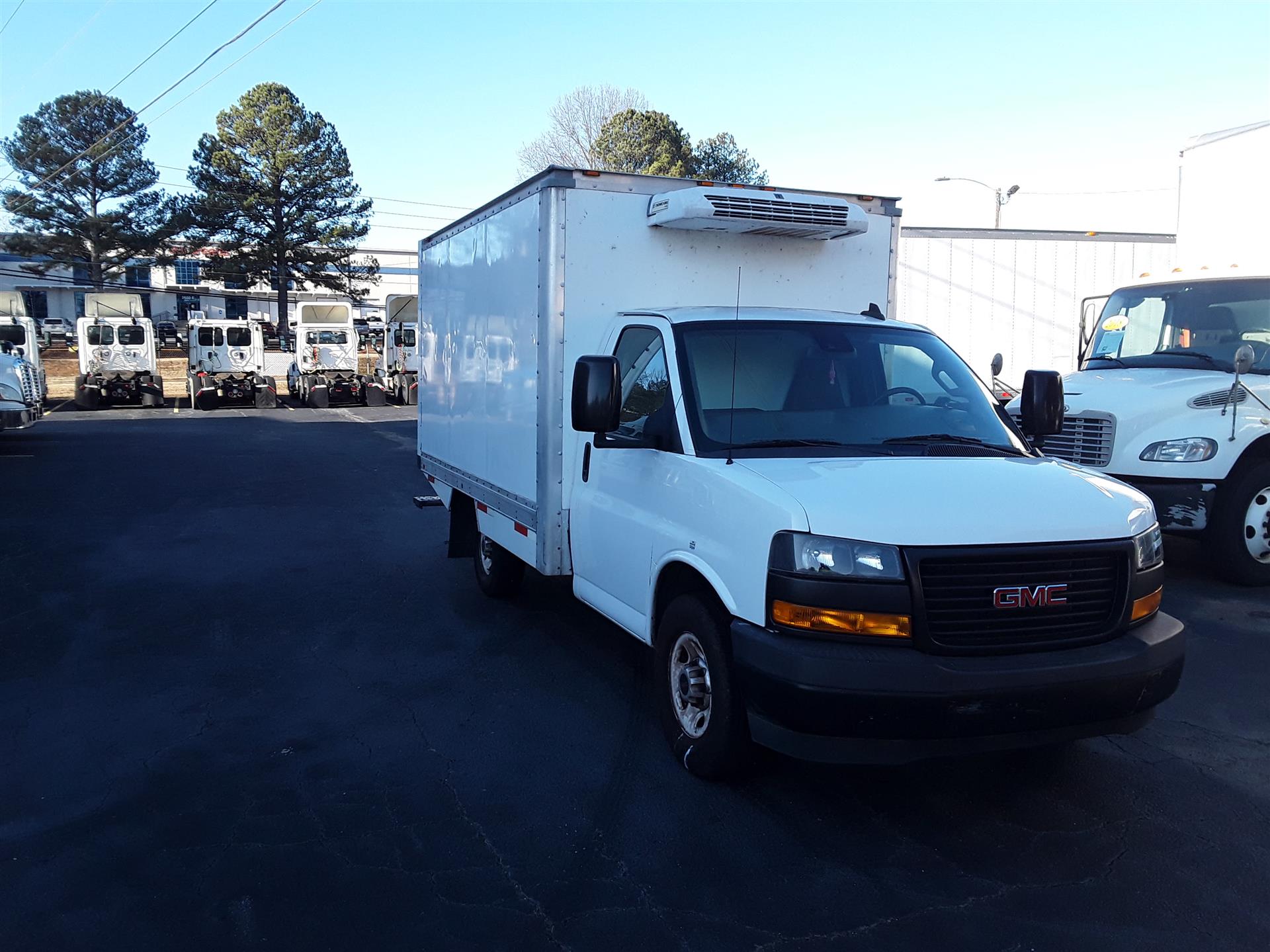 2020 GMC SAVANA 3500