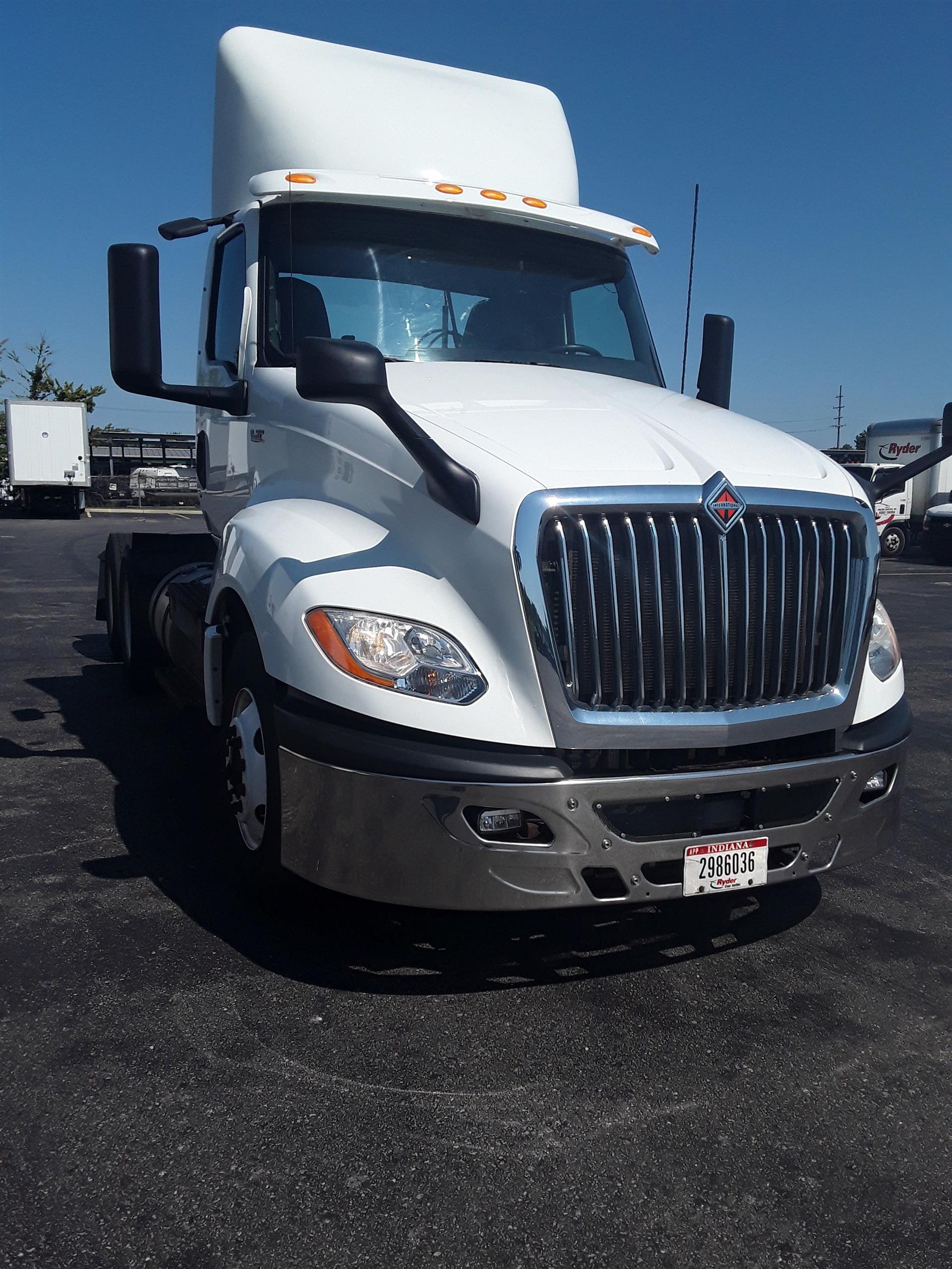 2018 International LT625