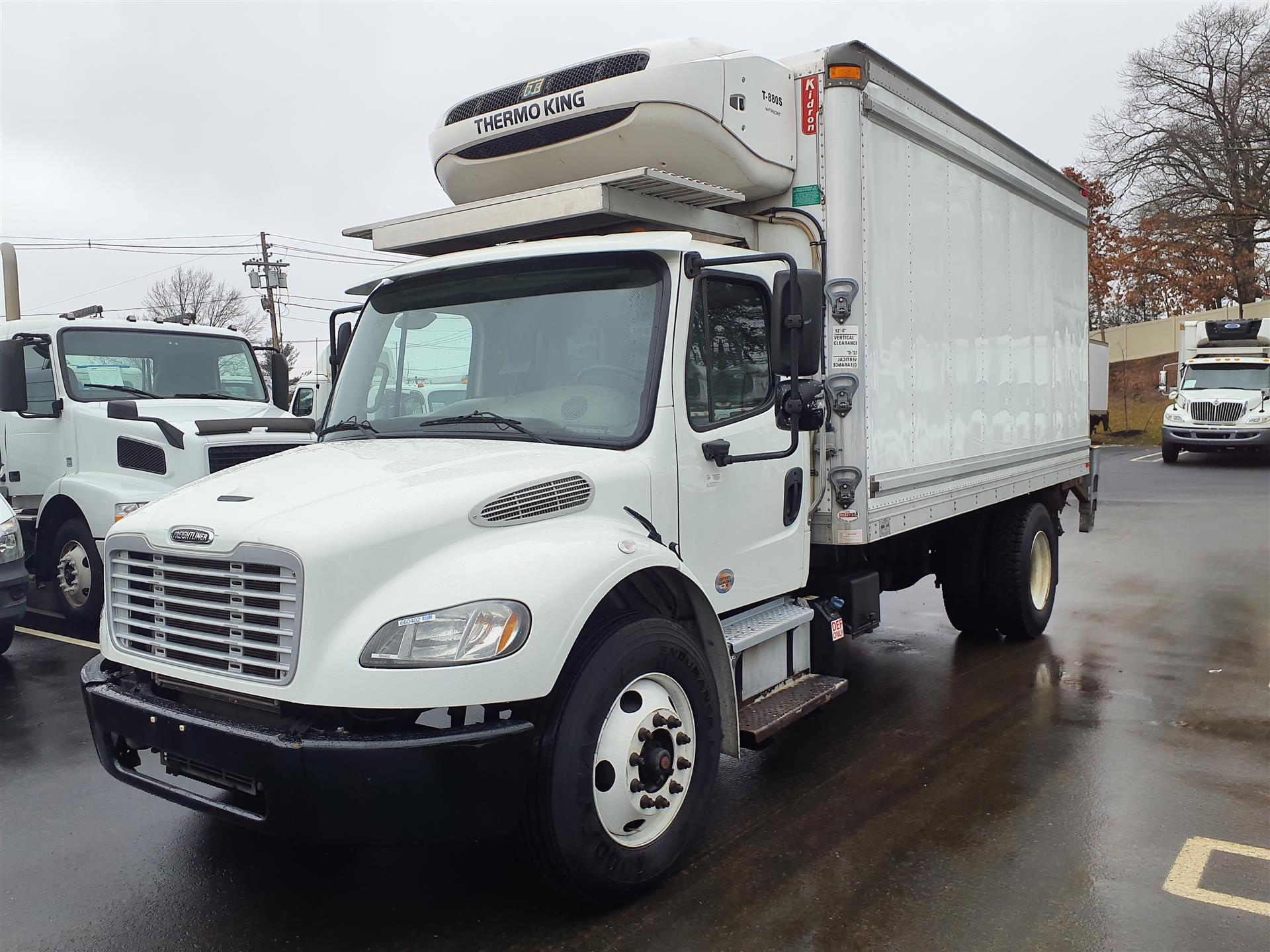 2016 Freightliner M2 106