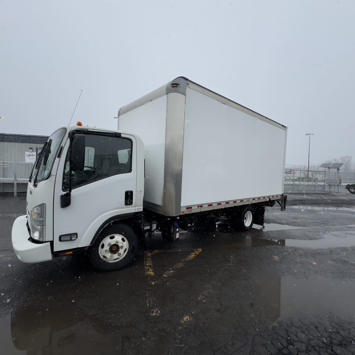 2019 Isuzu NPR HD