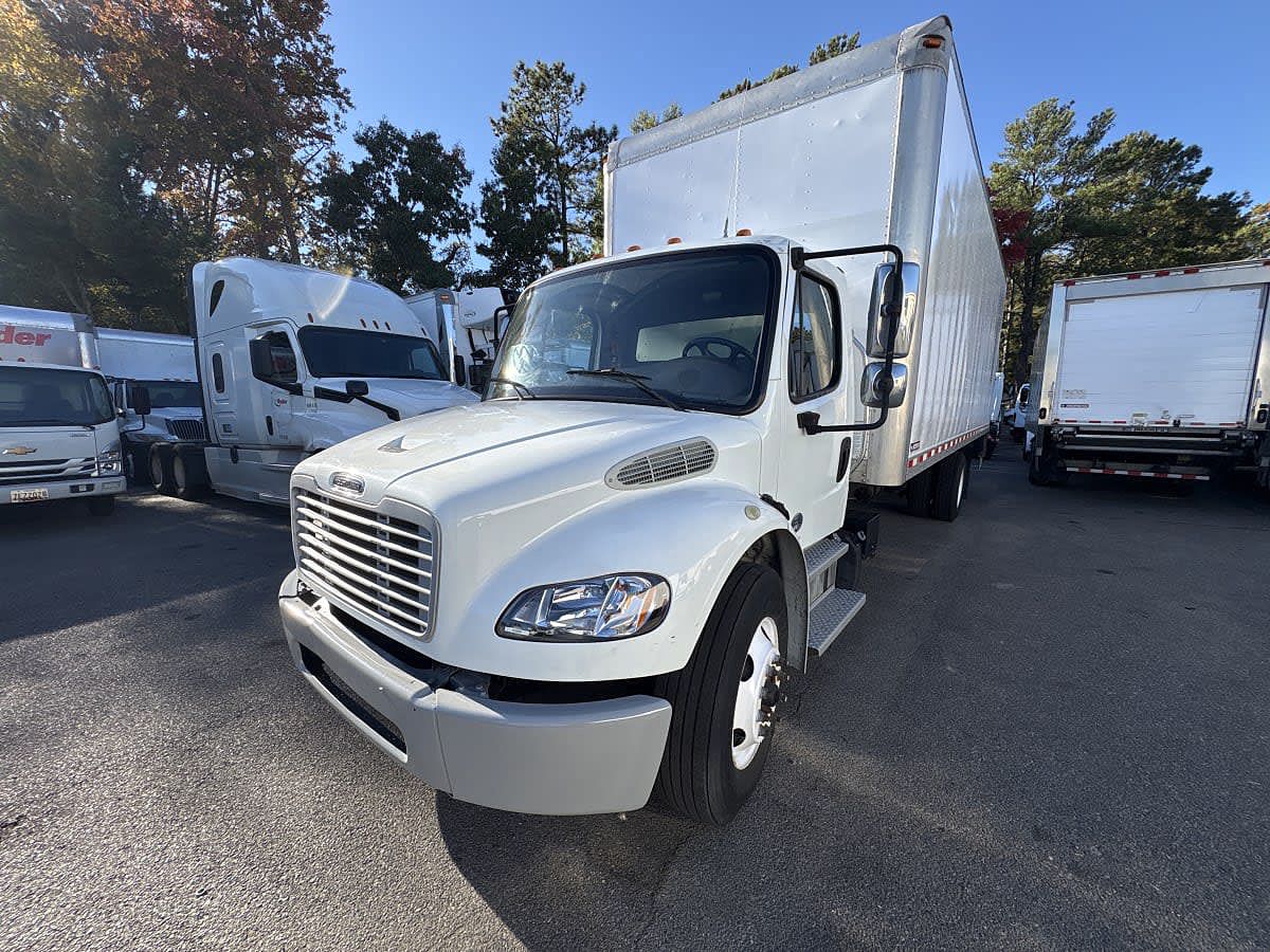 2019 Freightliner M2 106