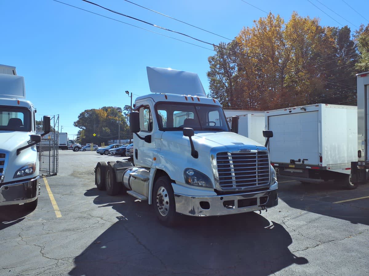 2019 Freightliner CASCADIA 125
