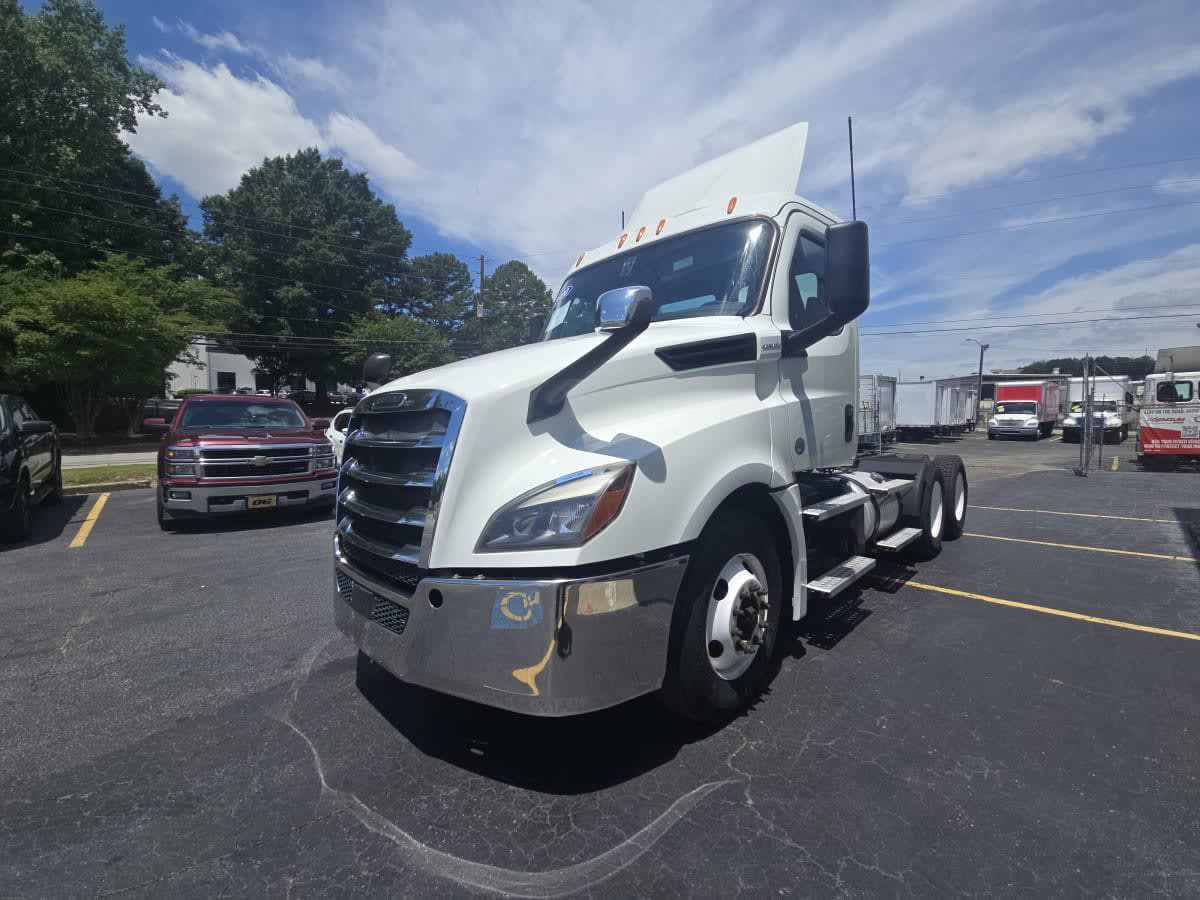 2020 Freightliner NEW CASCADIA PX12664