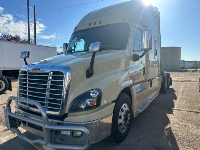 2017 Freightliner CASCADIA 125