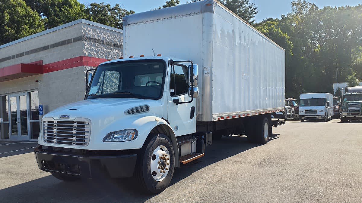 2019 Freightliner M2 106