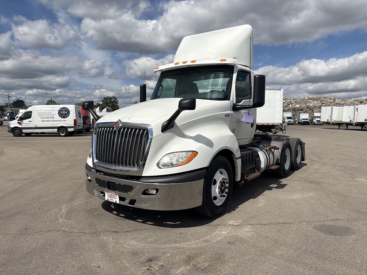 2019 International LT625