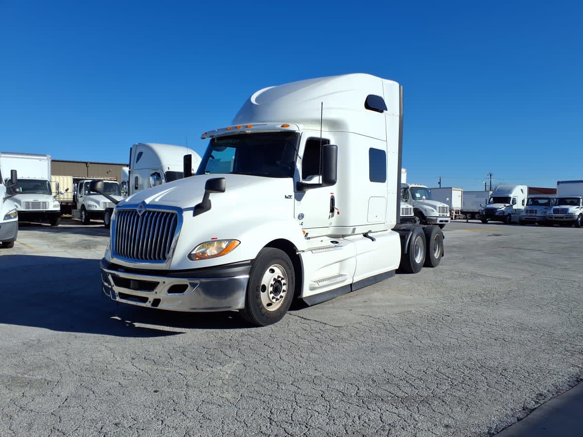 2019 International LT625