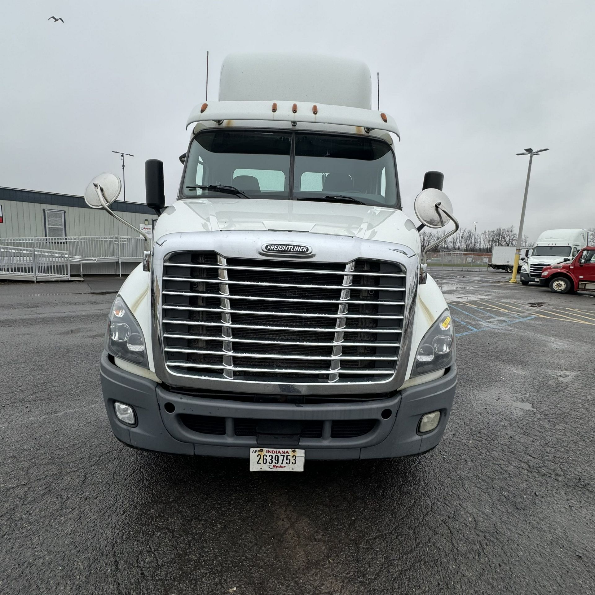 2016 Freightliner CASCADIA 113