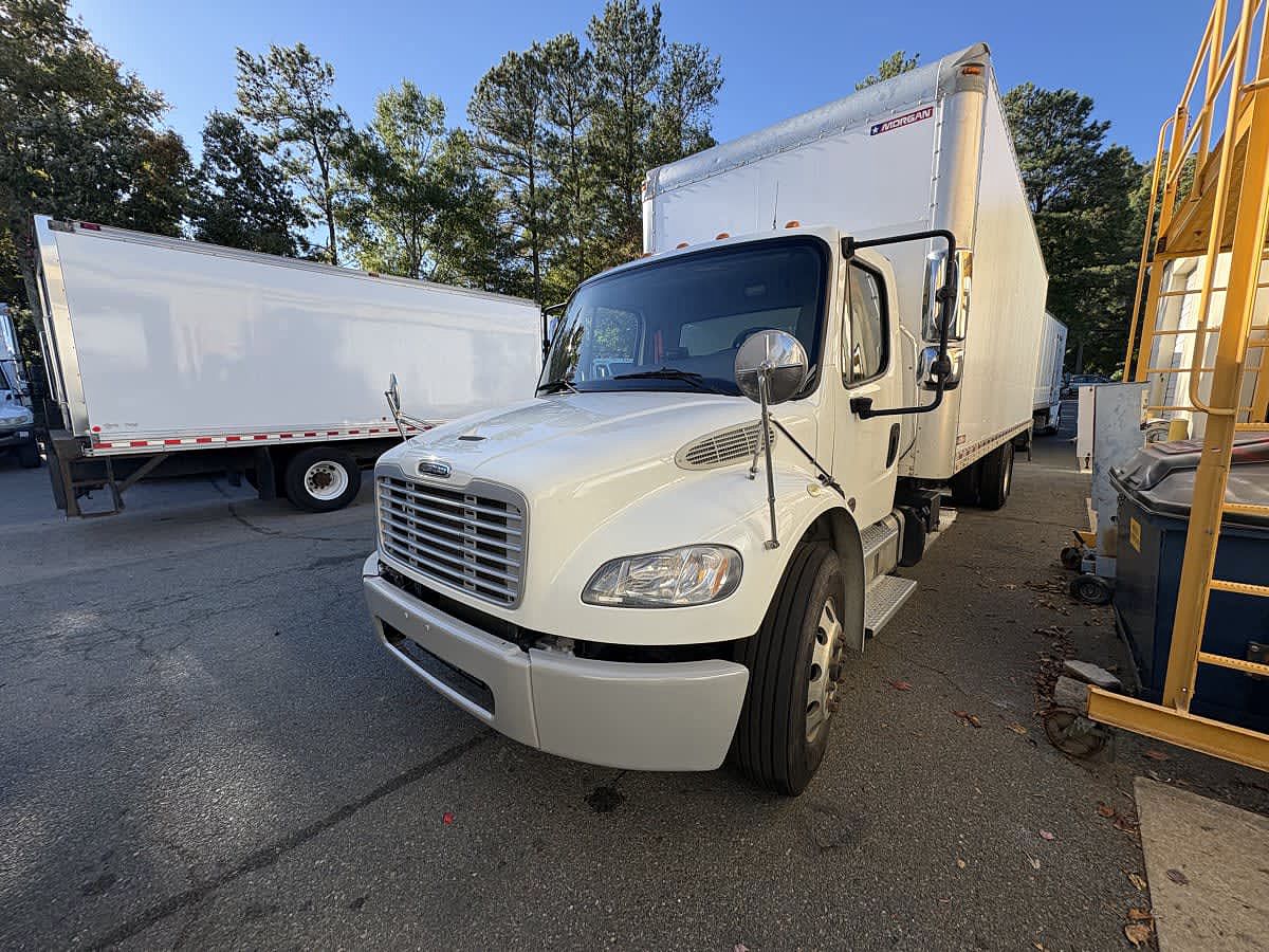 2020 Freightliner M2 106