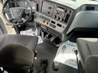 2022 Freightliner CASCADIA 116