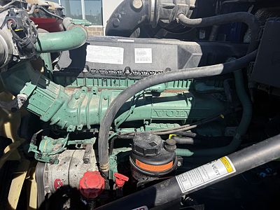 2020 Volvo VNL42T