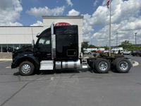2022 Kenworth T880