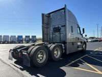 2023 Freightliner CASCADIA 126