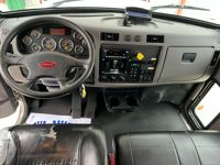 2021 Peterbilt 337