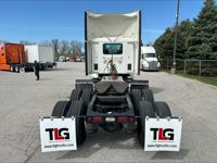 2021 Peterbilt 579