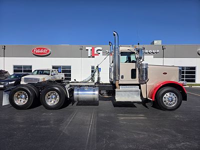 2018 Peterbilt 389