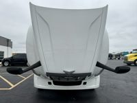 2023 Peterbilt 579