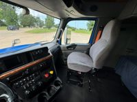 2020 International LT625